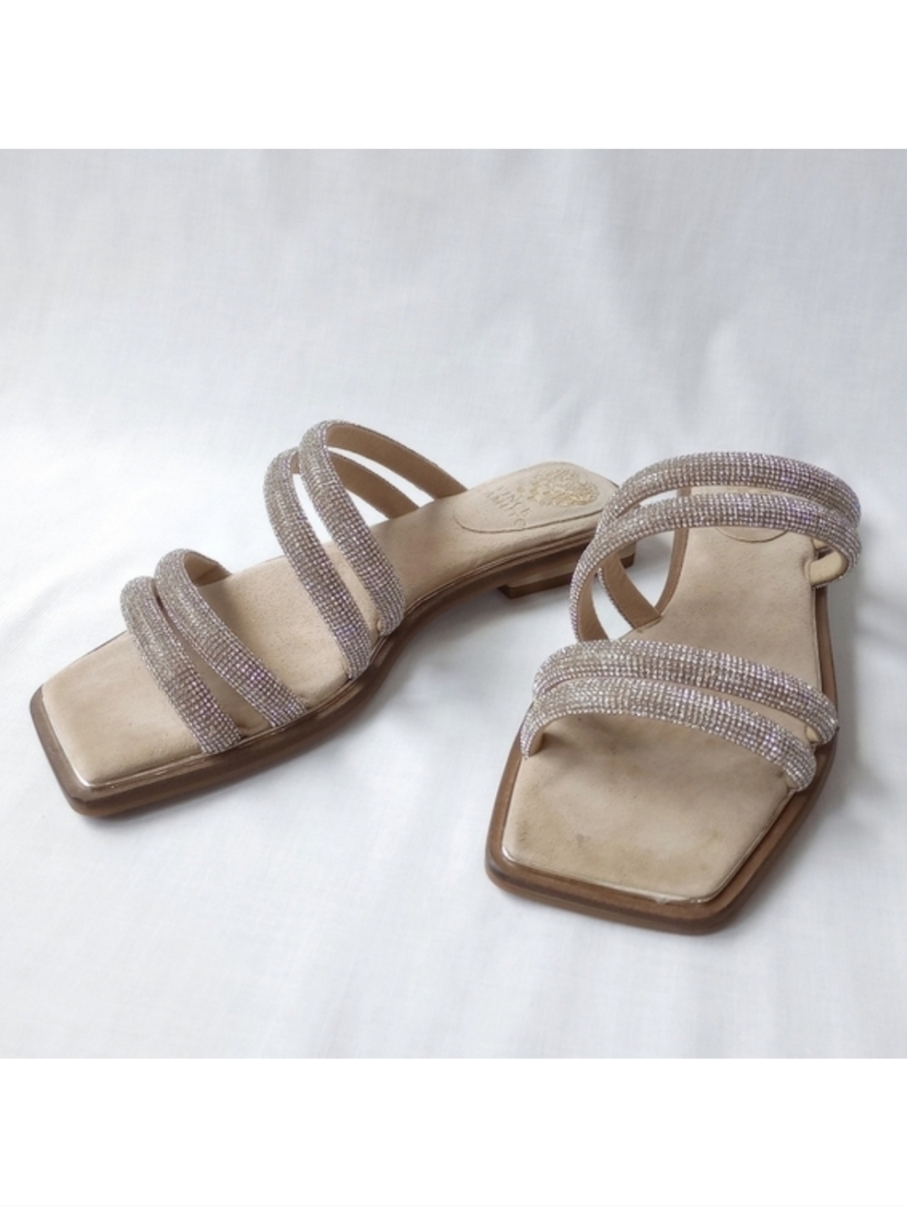 Vince Camuto▪️Peomi Crystal Sparkly Strap Sandal Slide in Tortilla